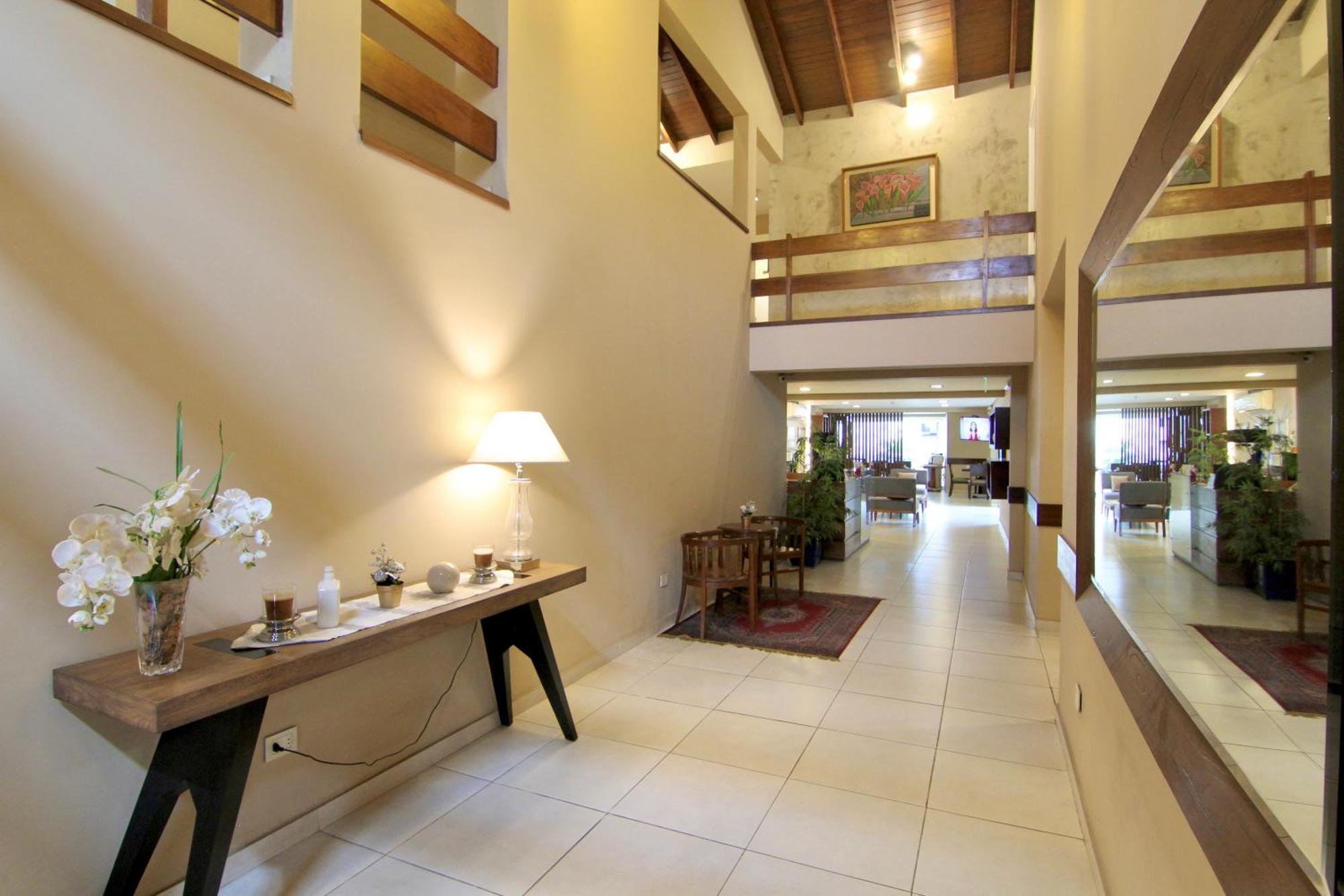 Faro Norte Suites Asunción Zewnętrze zdjęcie